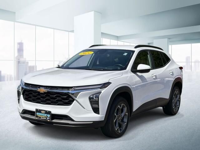2024 Chevrolet Trax LT — photo 1 of 13