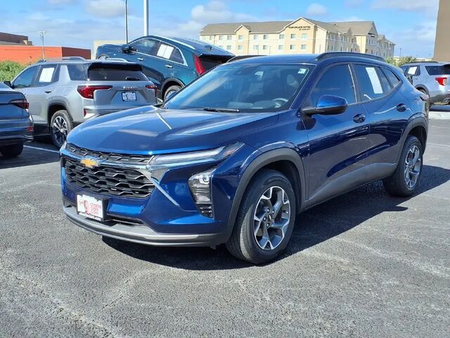 2024 Chevrolet Trax LT