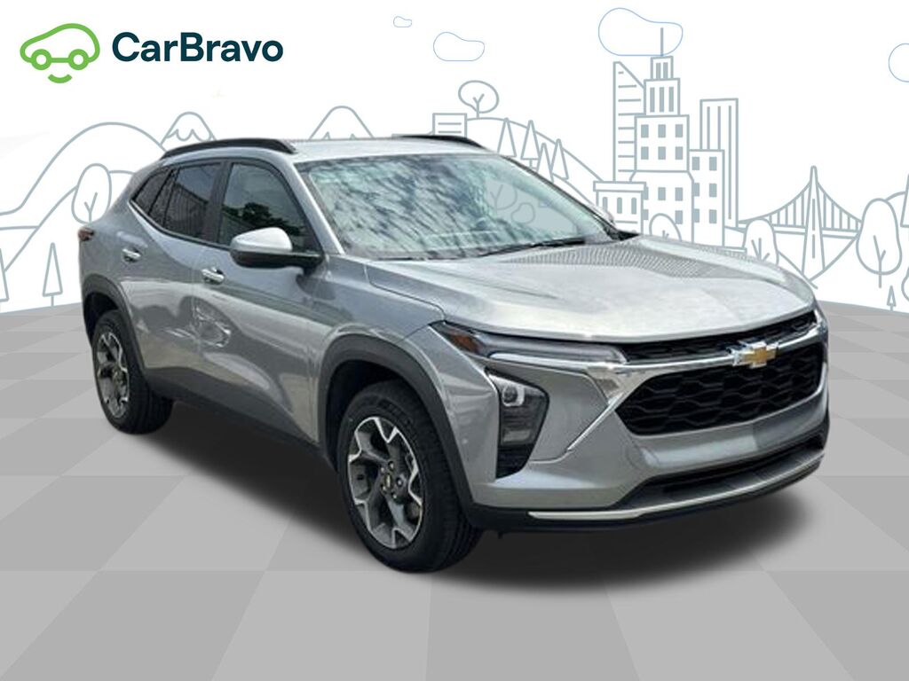 2024 Chevrolet Trax LT — photo 1 of 6