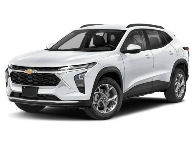2025 Chevrolet Trax LT — photo 1 of 26