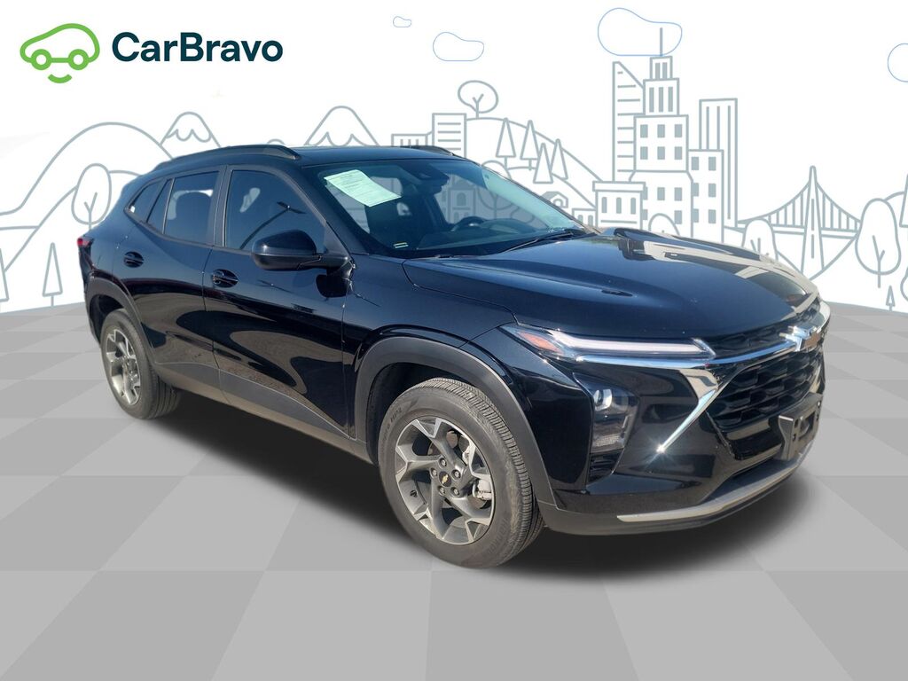 2025 Chevrolet Trax LT — photo 1 of 1