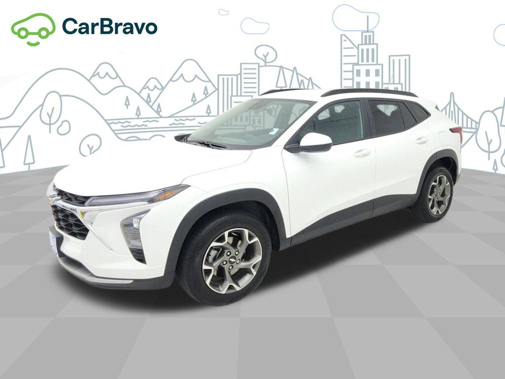 2025 Chevrolet Trax LT — photo 1 of 6