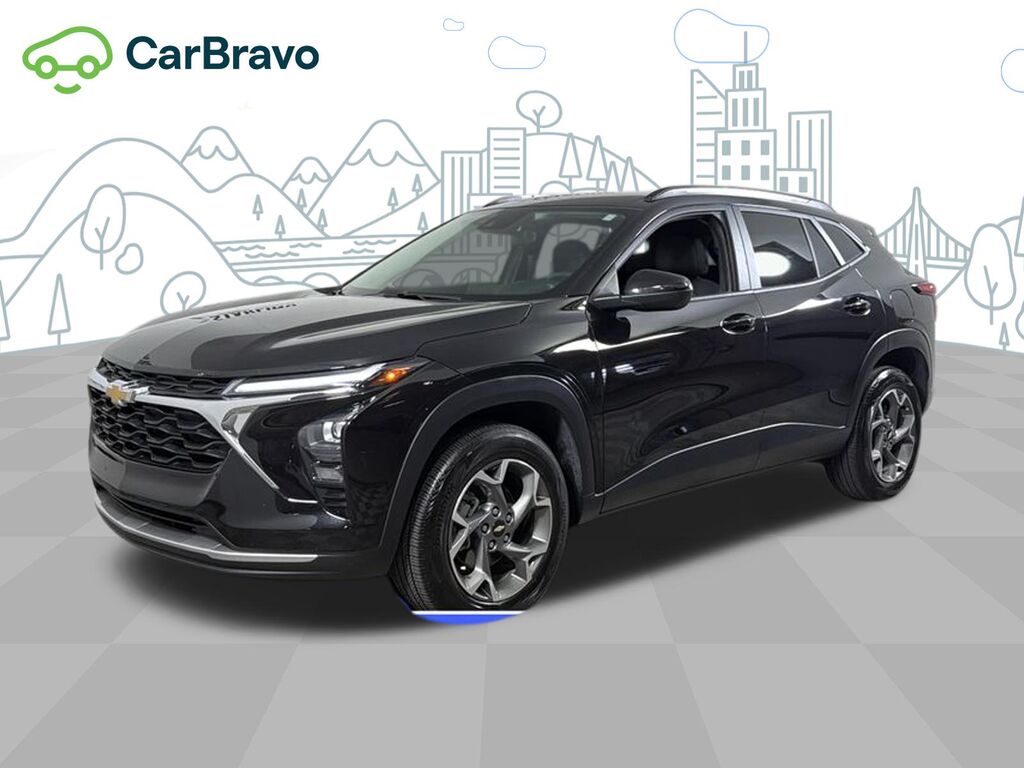 2025 Chevrolet Trax LT — photo 1 of 7