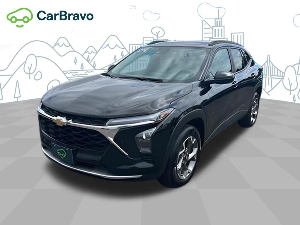 2025 Chevrolet Trax LT — photo 1 of 6