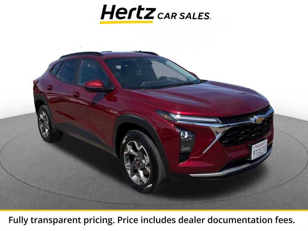 2025 Chevrolet Trax LT — photo 1 of 1