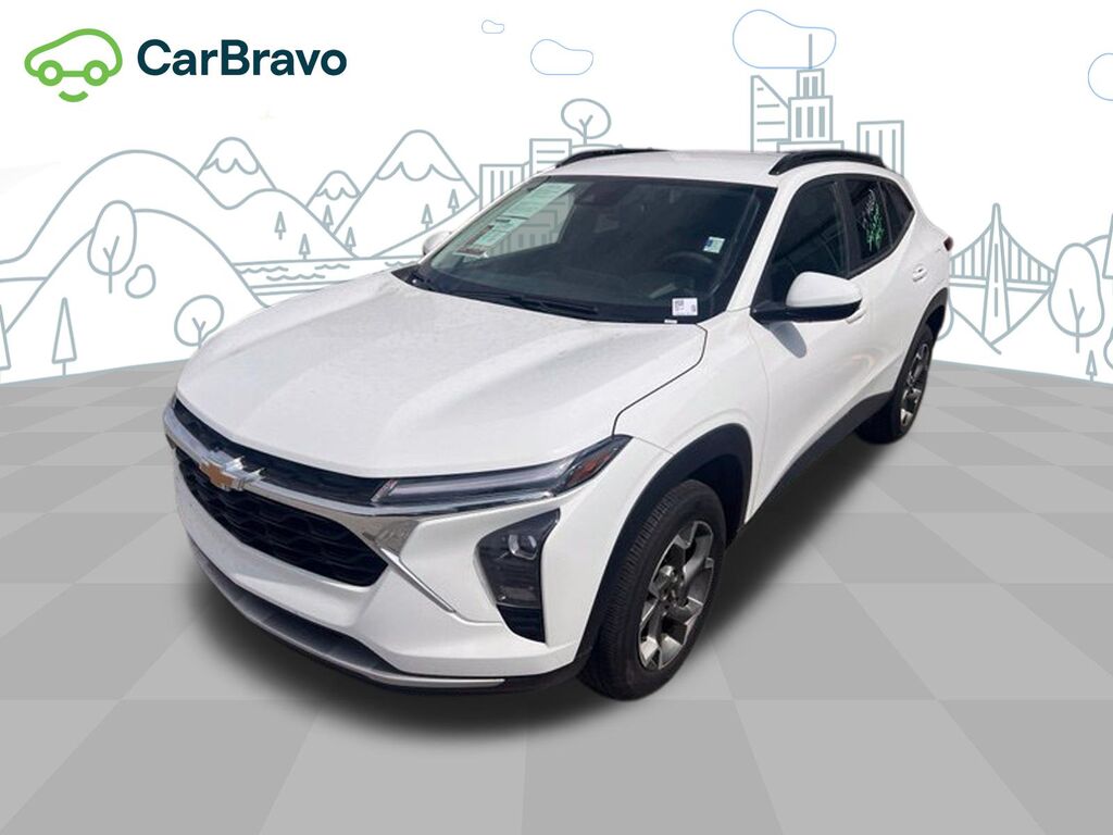 2025 Chevrolet Trax LT — photo 1 of 7