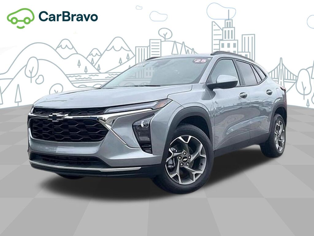 2025 Chevrolet Trax LT — photo 1 of 7