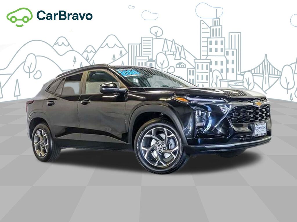 2026 Chevrolet Trax LT — photo 1 of 6