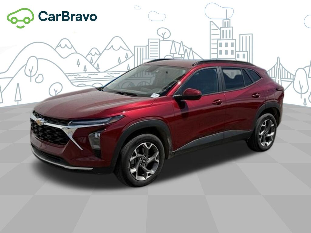 2025 Chevrolet Trax LT — photo 1 of 7