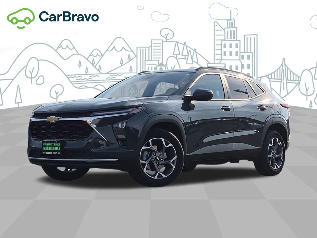 2025 Chevrolet Trax LT — photo 1 of 6