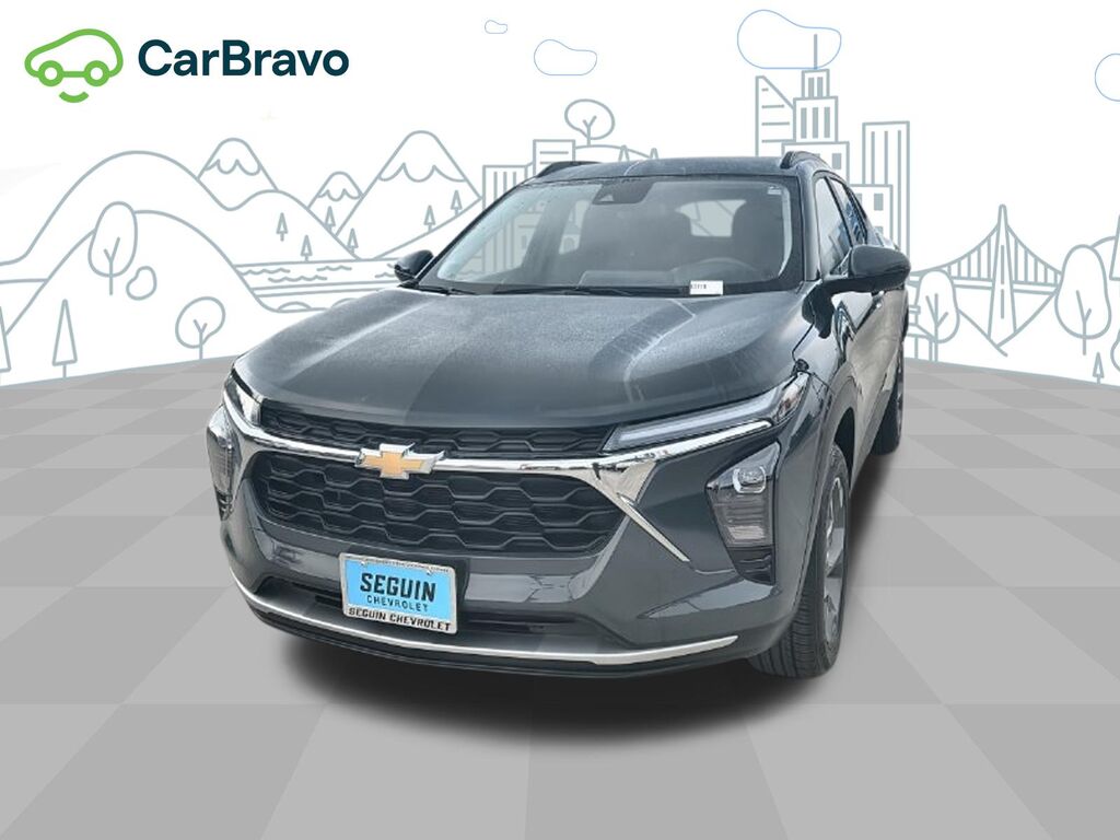 2025 Chevrolet Trax LT — photo 1 of 7