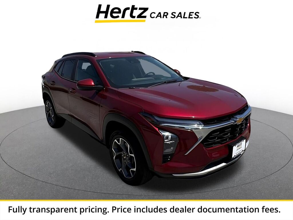 2025 Chevrolet Trax LT — photo 1 of 1