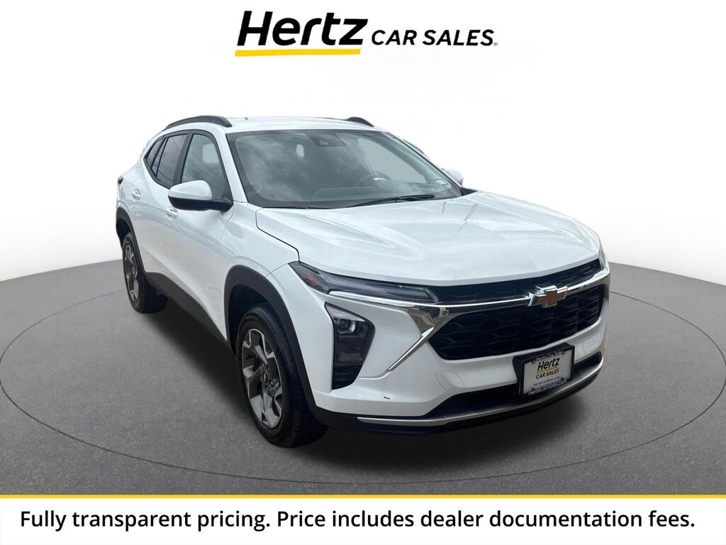 2025 Chevrolet Trax LT — photo 1 of 1