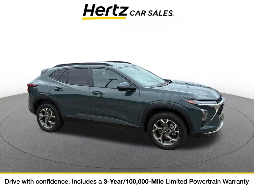 2025 Chevrolet Trax LT — photo 1 of 1