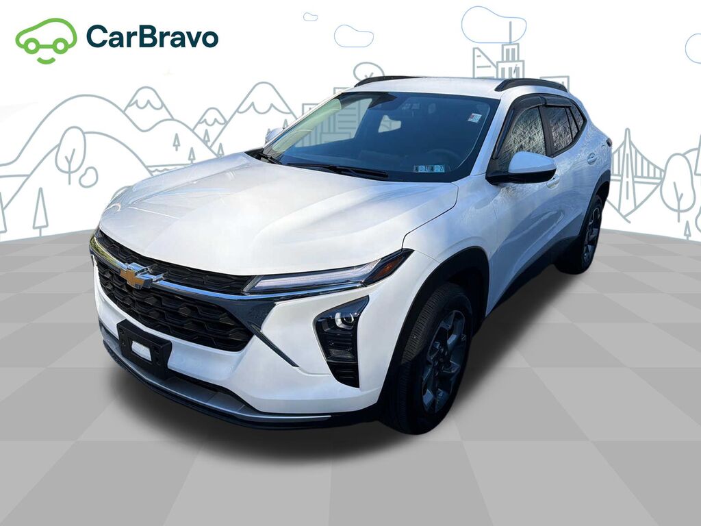 2025 Chevrolet Trax LT — photo 1 of 7