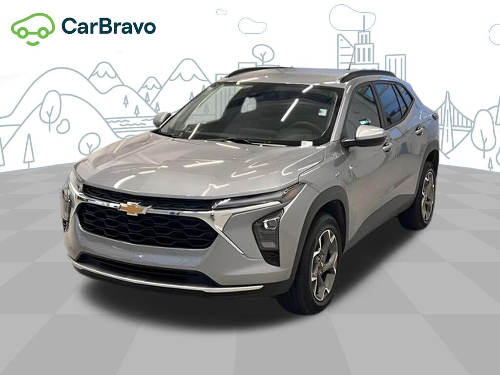 2025 Chevrolet Trax LT — photo 1 of 6