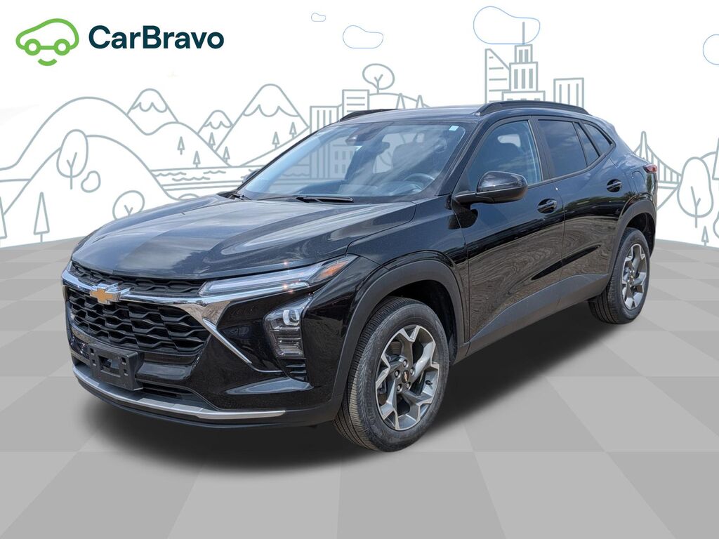 2025 Chevrolet Trax LT — photo 1 of 6