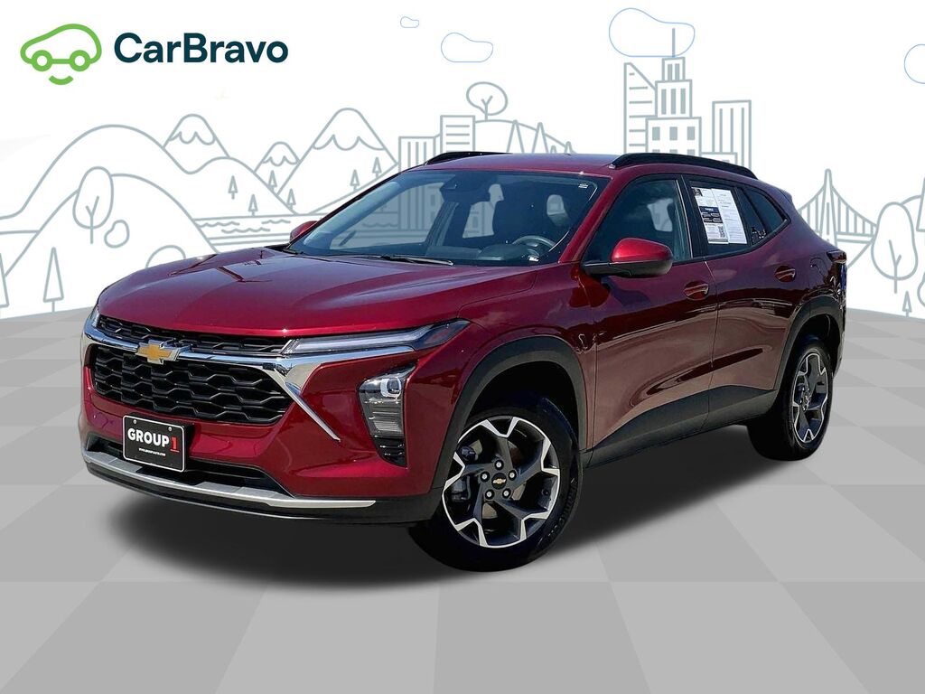 2025 Chevrolet Trax LT — photo 1 of 6