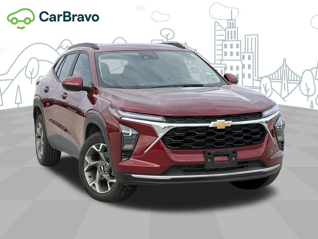2025 Chevrolet Trax LT — photo 1 of 7