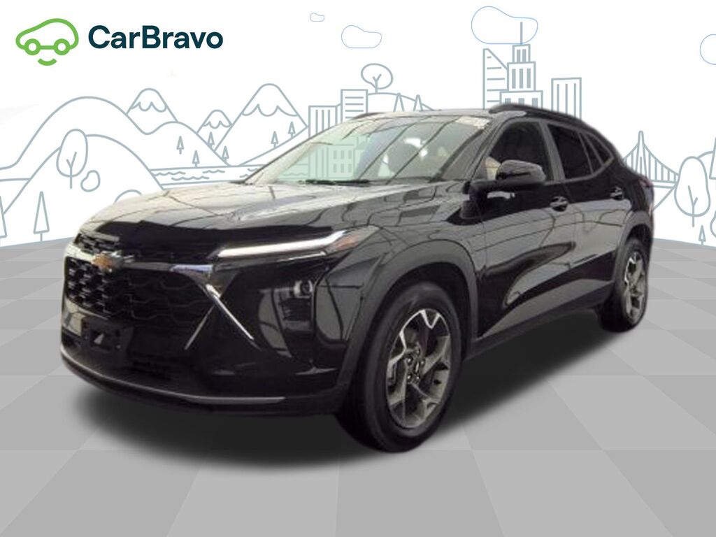 2025 Chevrolet Trax LT — photo 1 of 7