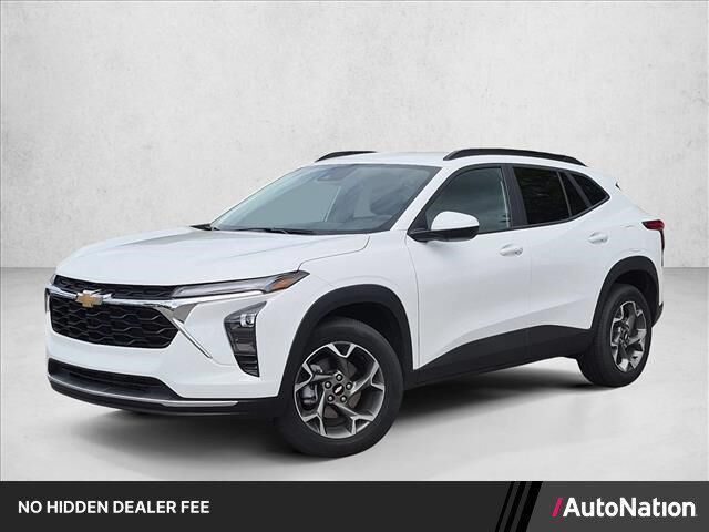 2026 Chevrolet Trax LT — photo 1 of 13