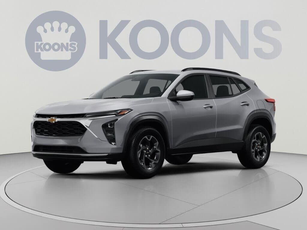 2025 Chevrolet Trax LT — photo 1 of 1