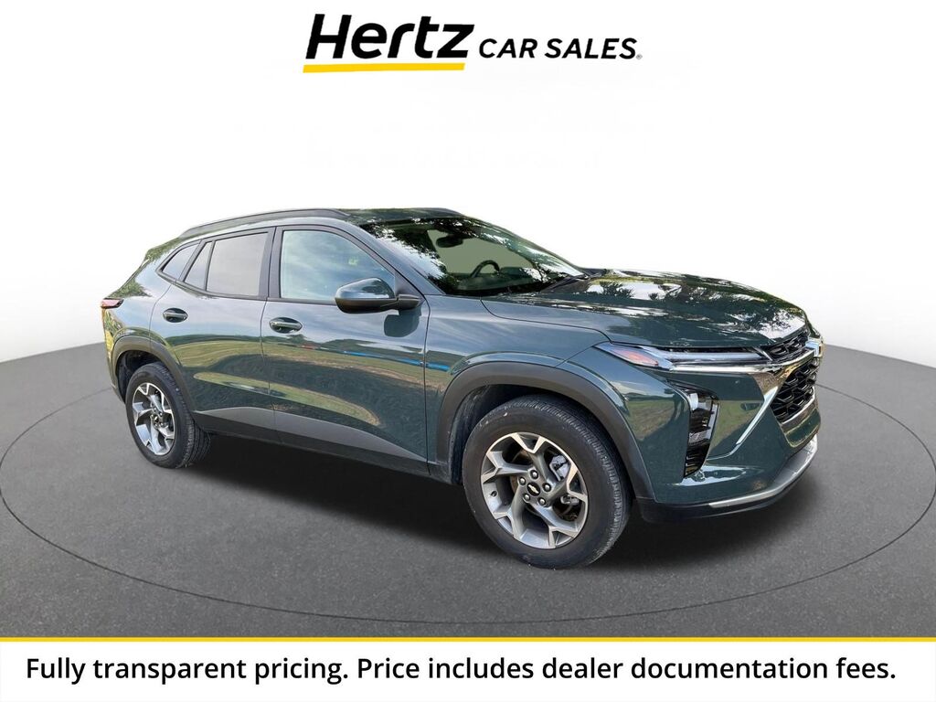 2025 Chevrolet Trax LT — photo 1 of 1