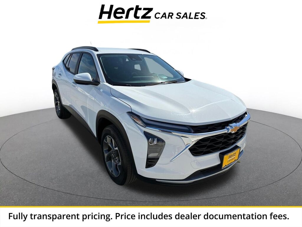 2025 Chevrolet Trax LT — photo 1 of 1