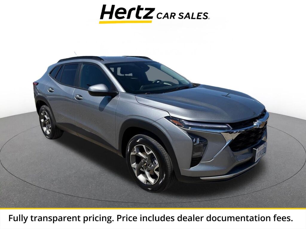 2025 Chevrolet Trax LT — photo 1 of 1
