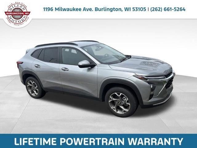 2025 Chevrolet Trax LT — photo 1 of 26