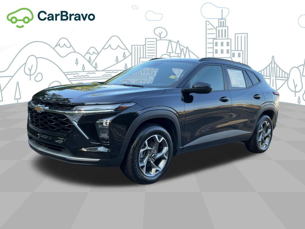 2025 Chevrolet Trax LT — photo 1 of 6
