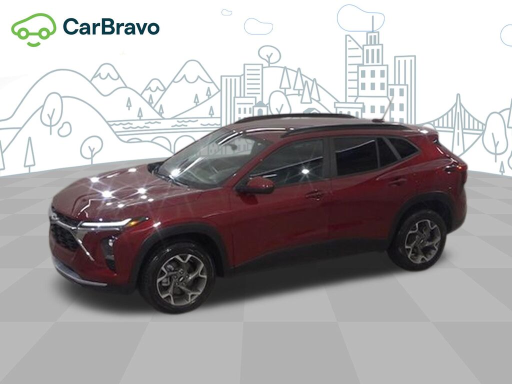 2025 Chevrolet Trax LT — photo 1 of 6