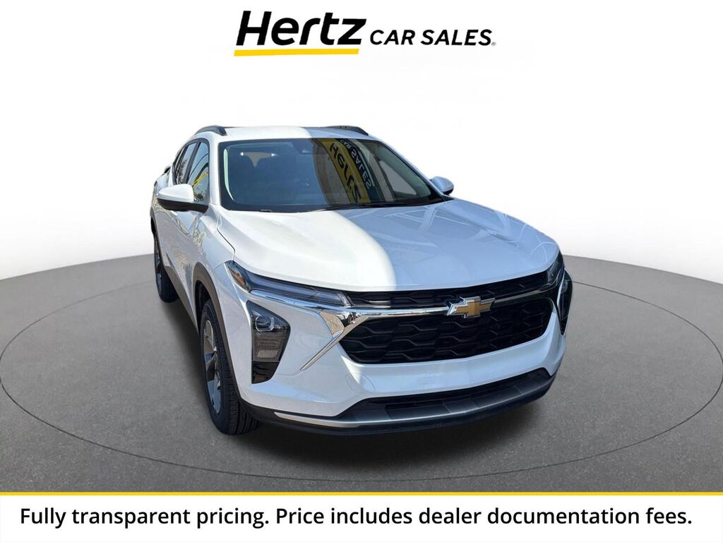 2025 Chevrolet Trax LT — photo 1 of 1