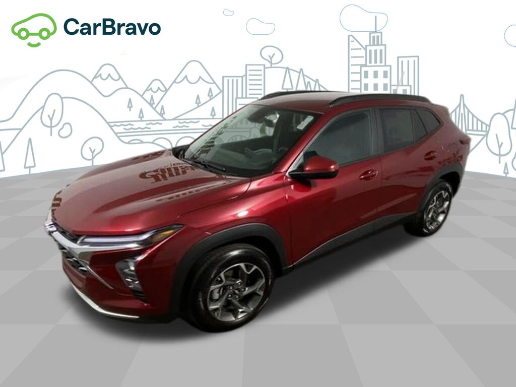 2025 Chevrolet Trax LT — photo 1 of 6
