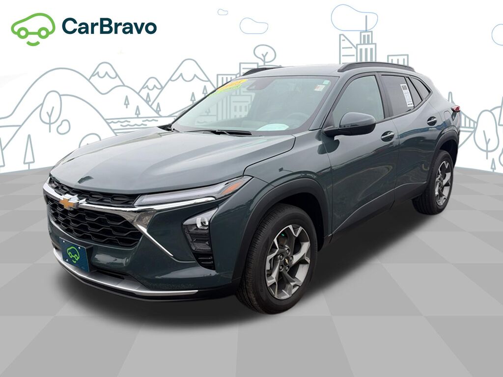 2025 Chevrolet Trax LT — photo 1 of 6
