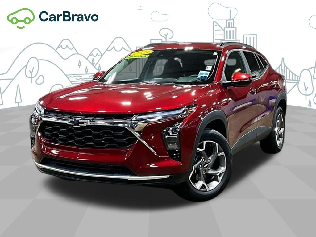 2025 Chevrolet Trax LT — photo 1 of 6