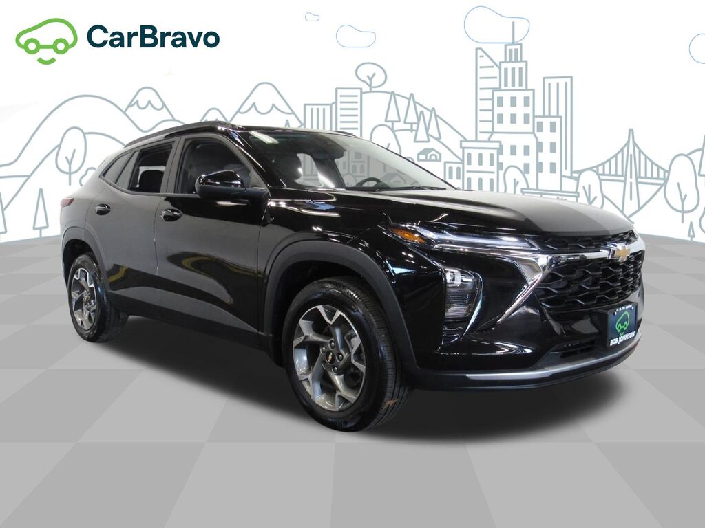 2026 Chevrolet Trax LT — photo 1 of 6