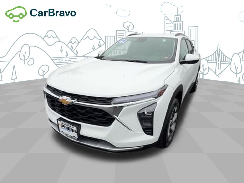 2025 Chevrolet Trax LT — photo 1 of 6