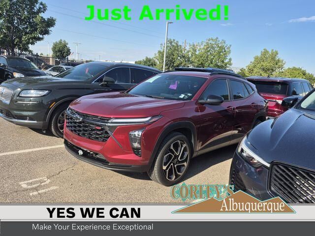 2024 Chevrolet Trax RS — photo 1 of 39