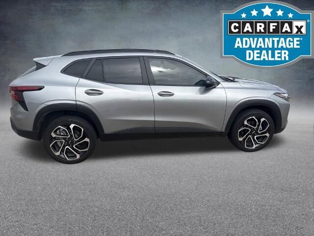 2024 Chevrolet Trax RS