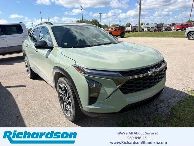 2024 Chevrolet Trax RS — photo 1 of 26