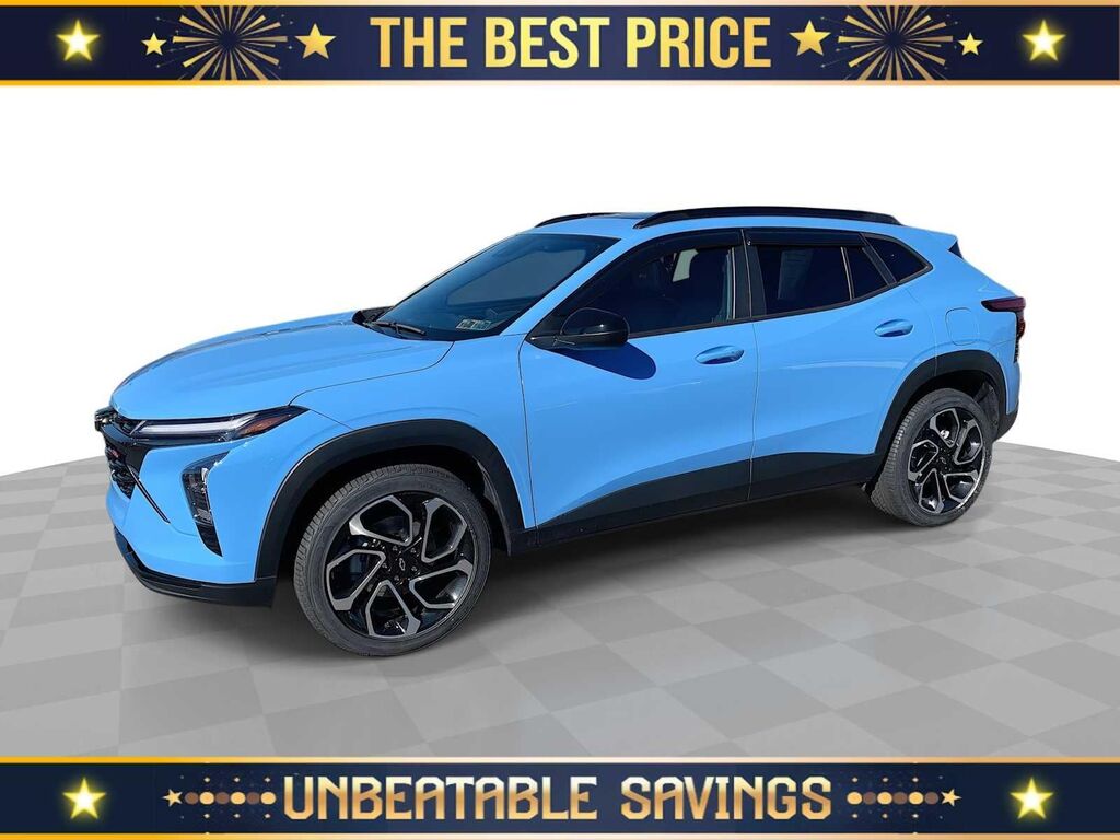 2024 Chevrolet Trax RS — photo 1 of 13