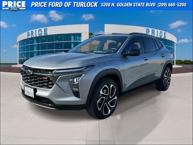 2025 Chevrolet Trax RS