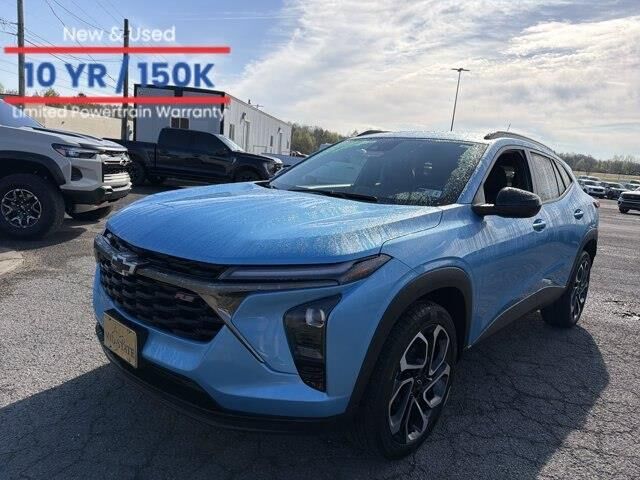 2025 Chevrolet Trax RS — photo 1 of 13