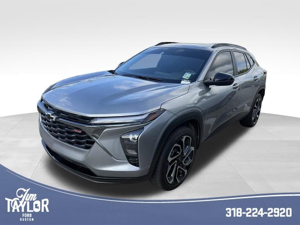 2025 Chevrolet Trax RS — photo 1 of 2
