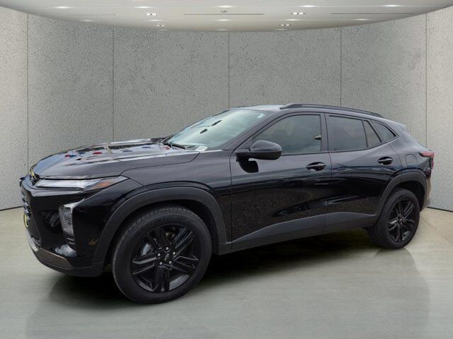 2025 Chevrolet Trax ACTIV — photo 1 of 20