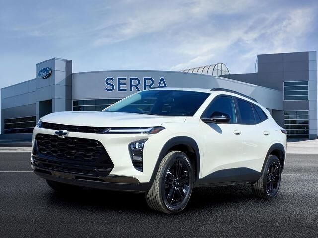 2026 Chevrolet Trax ACTIV — photo 1 of 26