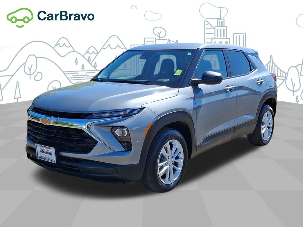 2024 Chevrolet Trailblazer LS — photo 1 of 6