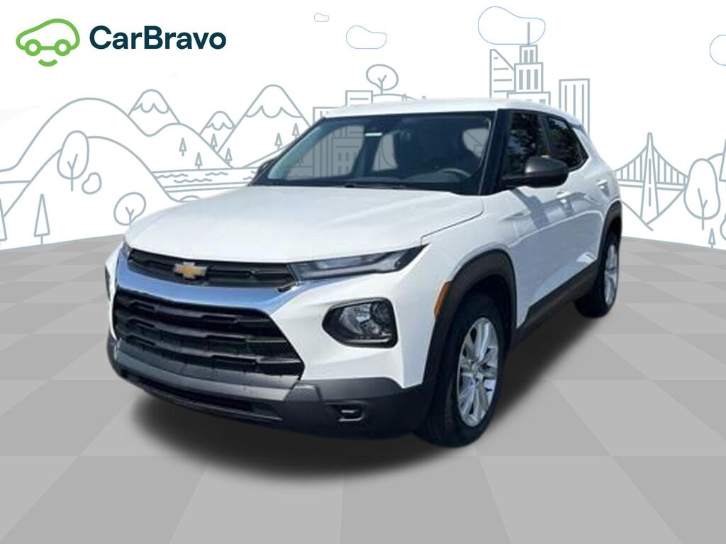 2023 Chevrolet Trailblazer LS — photo 1 of 6
