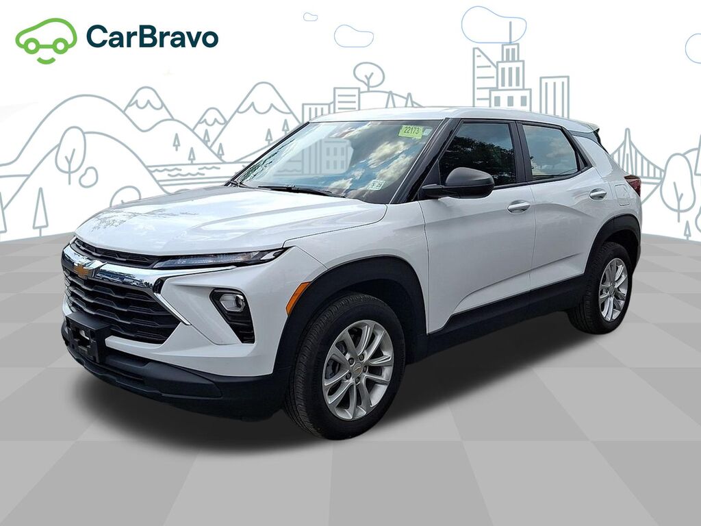 2024 Chevrolet Trailblazer LS — photo 1 of 6